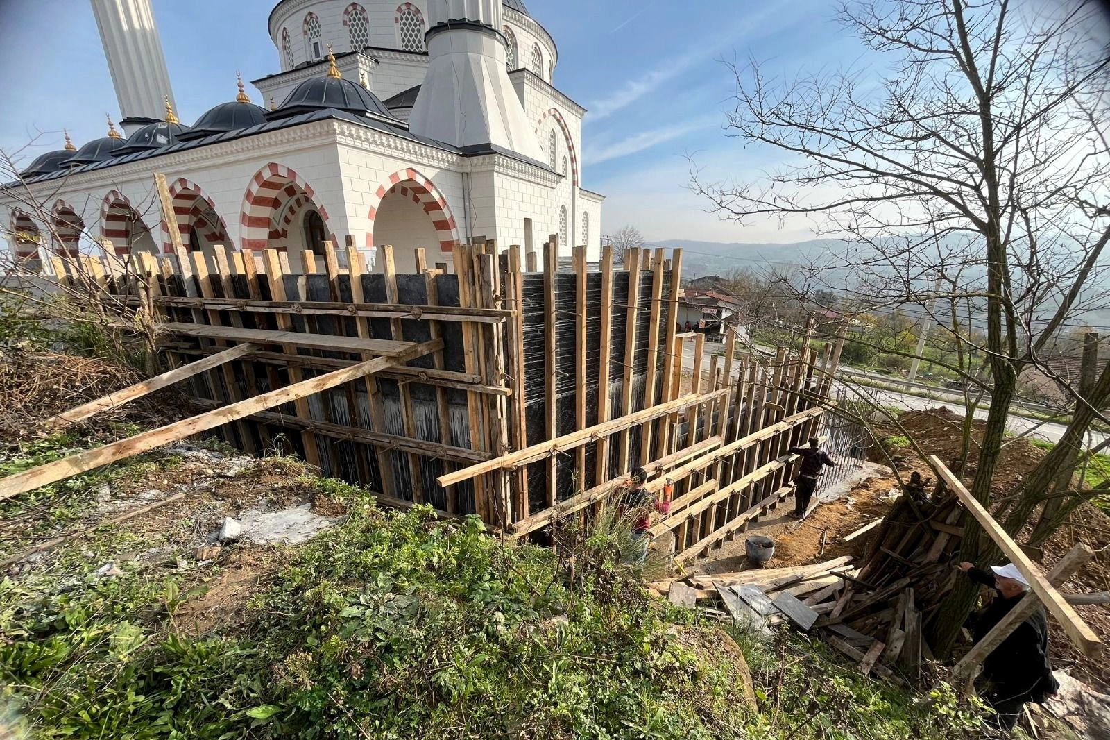 Kocaeli&rsquo;de k&ouml;y camileri yenileniyor