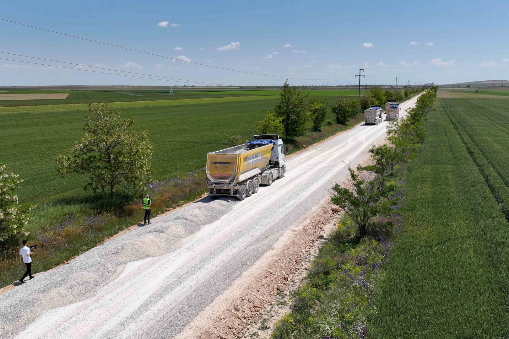 Konya Karatay&rsquo;da 17,5 kilometrelik yol ağı yenileniyor