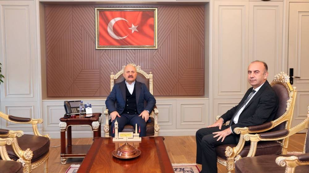 Vali Osman Varol, Rekt&ouml;r Prof. Dr. Mehmet Keleş ile bir araya geldi 