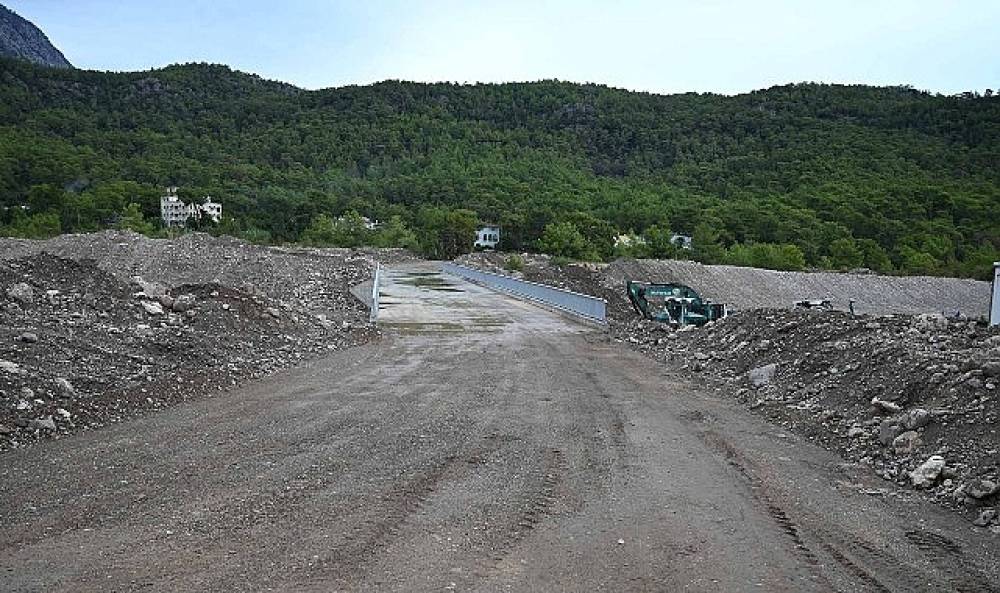 &Ccedil;omaklar mevkisindeki k&ouml;pr&uuml; tamamlandı