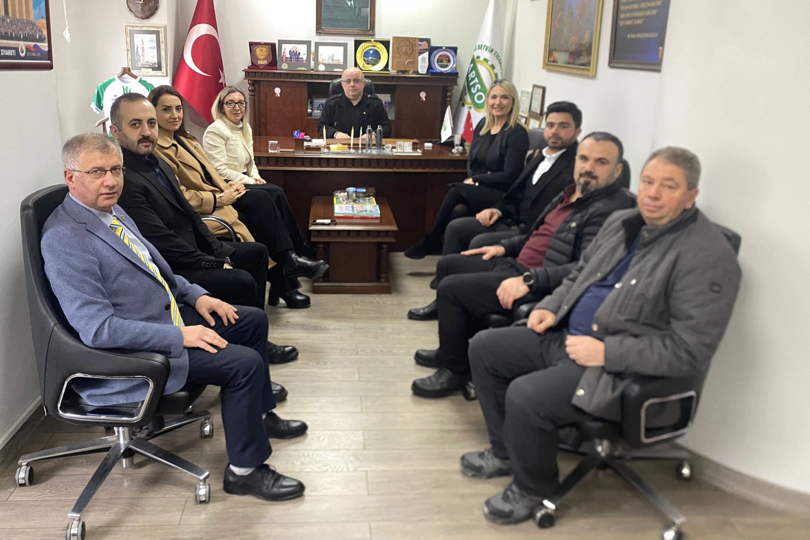 L&ouml;semili &Ccedil;ocuklar Vakfı'ndan Artvin Ticaret ve Sanayi Odası'na ziyaret&nbsp;