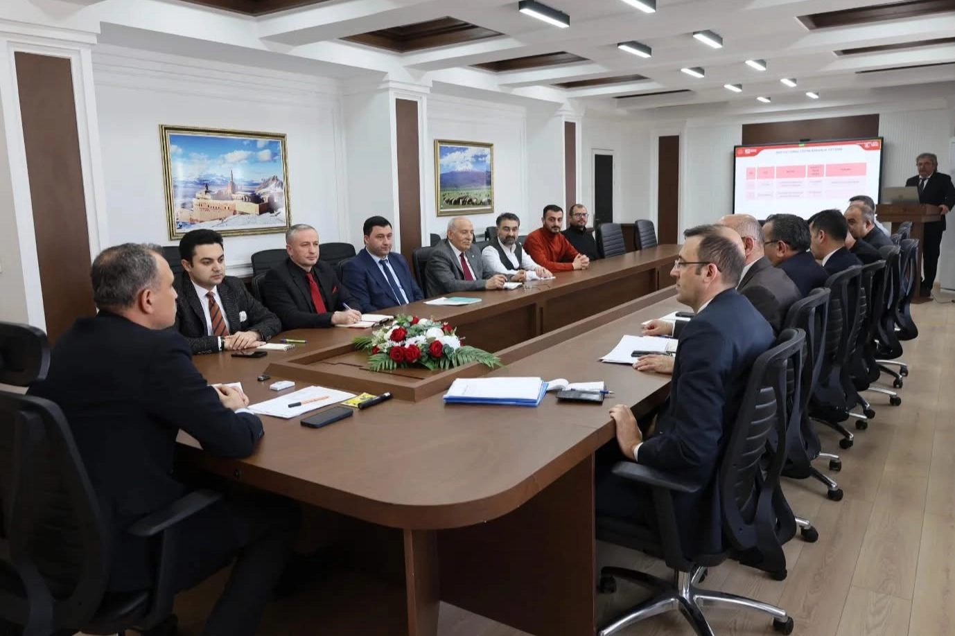 Ağrı Valliliği&rsquo;nde eğitim yatırımlarına yakın mercek