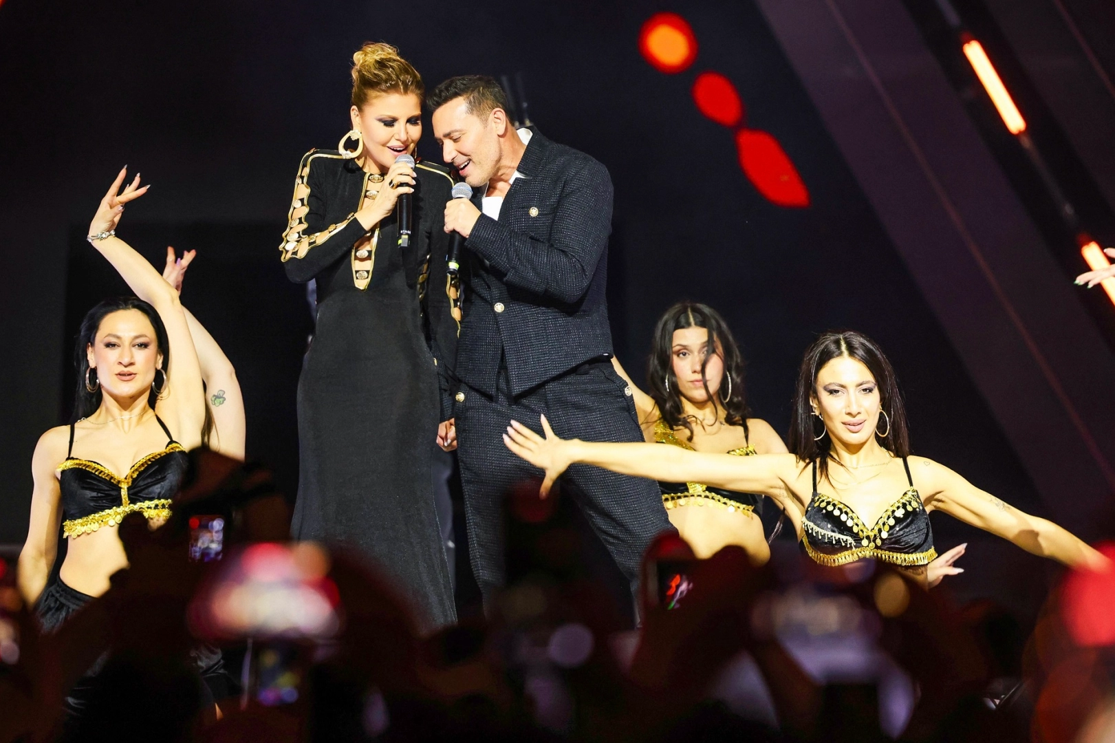 G&uuml;lben Ergen ve Mustafa Sandal&rsquo;dan s&uuml;rpriz d&uuml;et