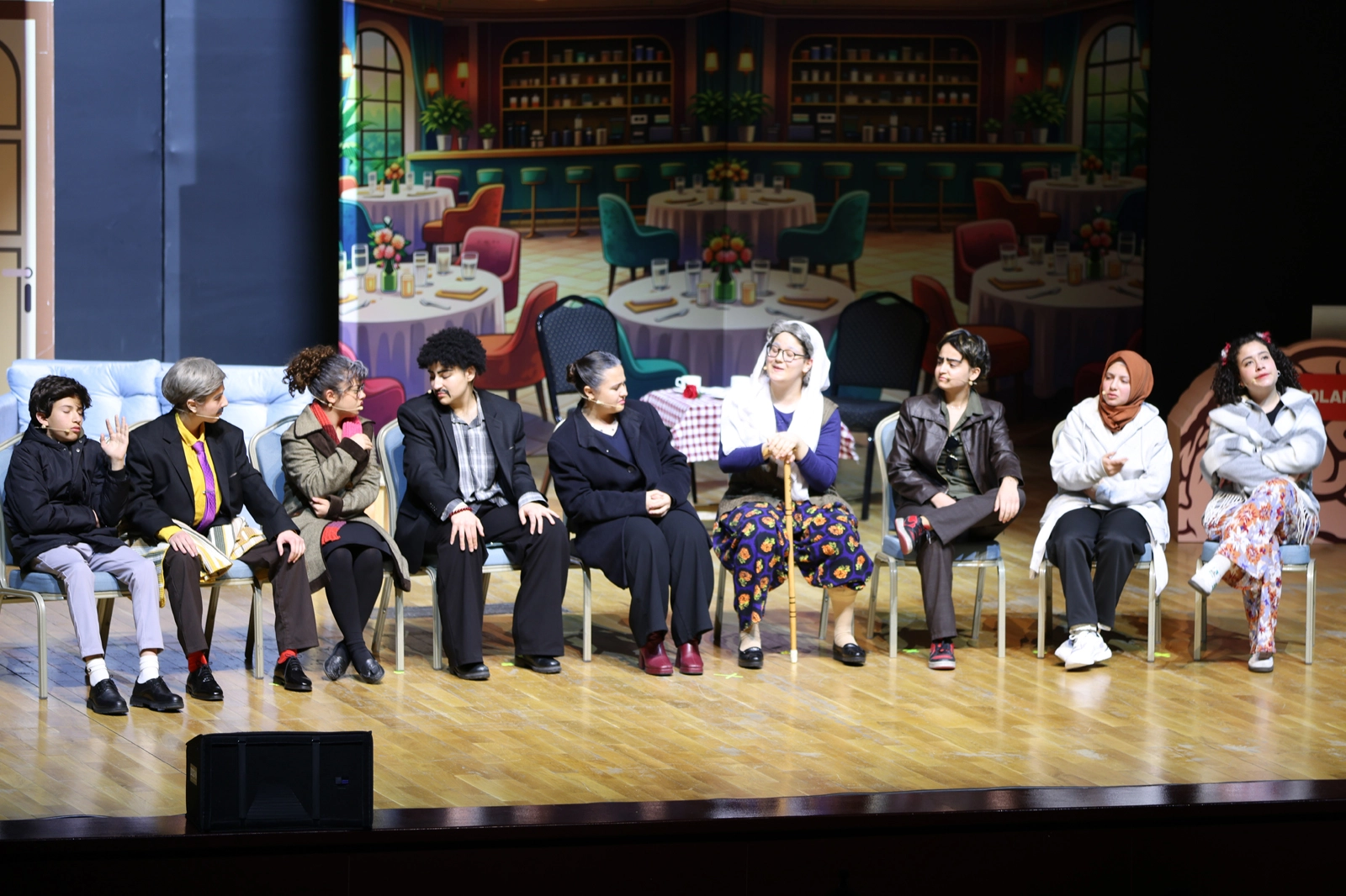 Konya Sel&ccedil;uklu'da gen&ccedil;lerden 'paldır g&uuml;ld&uuml;r' şov