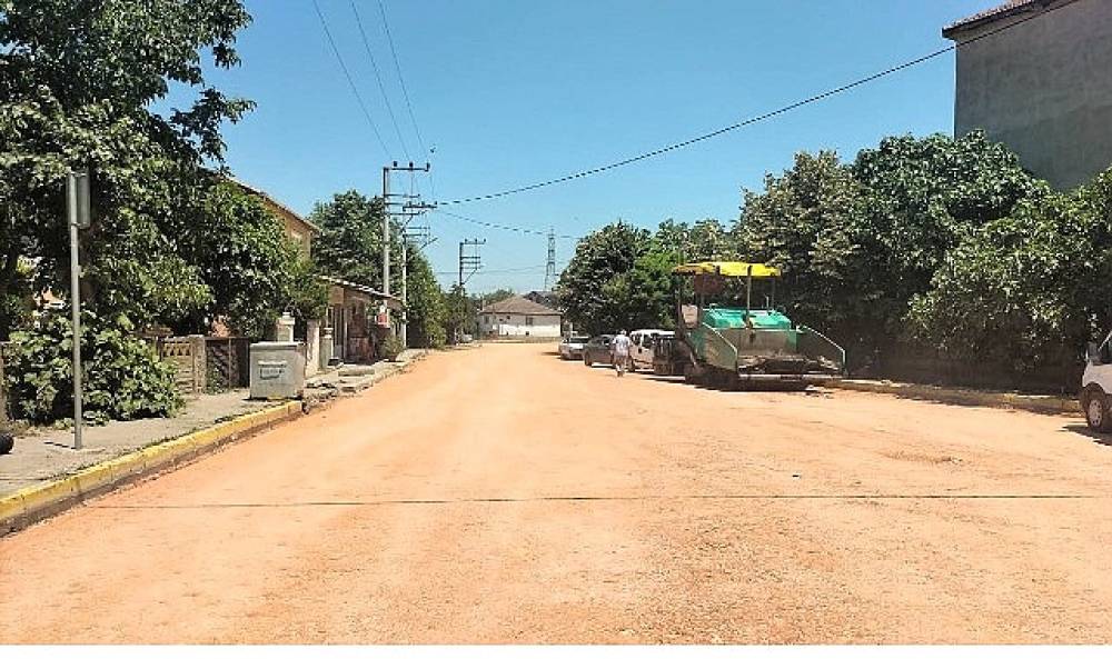 Kartepe Uzunbey'de Reform Caddesi yenileniyor