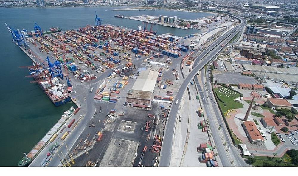  İzmir Limanı'nın T&uuml;rkiye Varlık Fonu'na Devri Tamamlandı