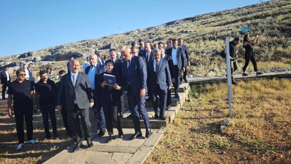 Nemrut program dışında kaldı: Kahta i&ccedil;in g&ouml;zler milletvekillerinde 