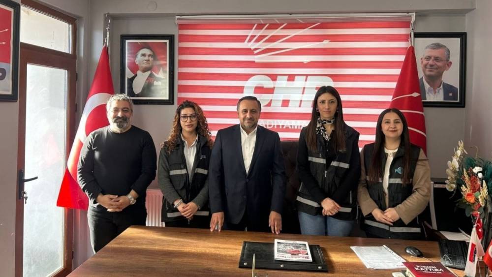 PERRE Haber Ajansı &ccedil;alışanlarından CHP Adıyaman İl &Ouml;rg&uuml;t&uuml;&rsquo;ne ziyaret 