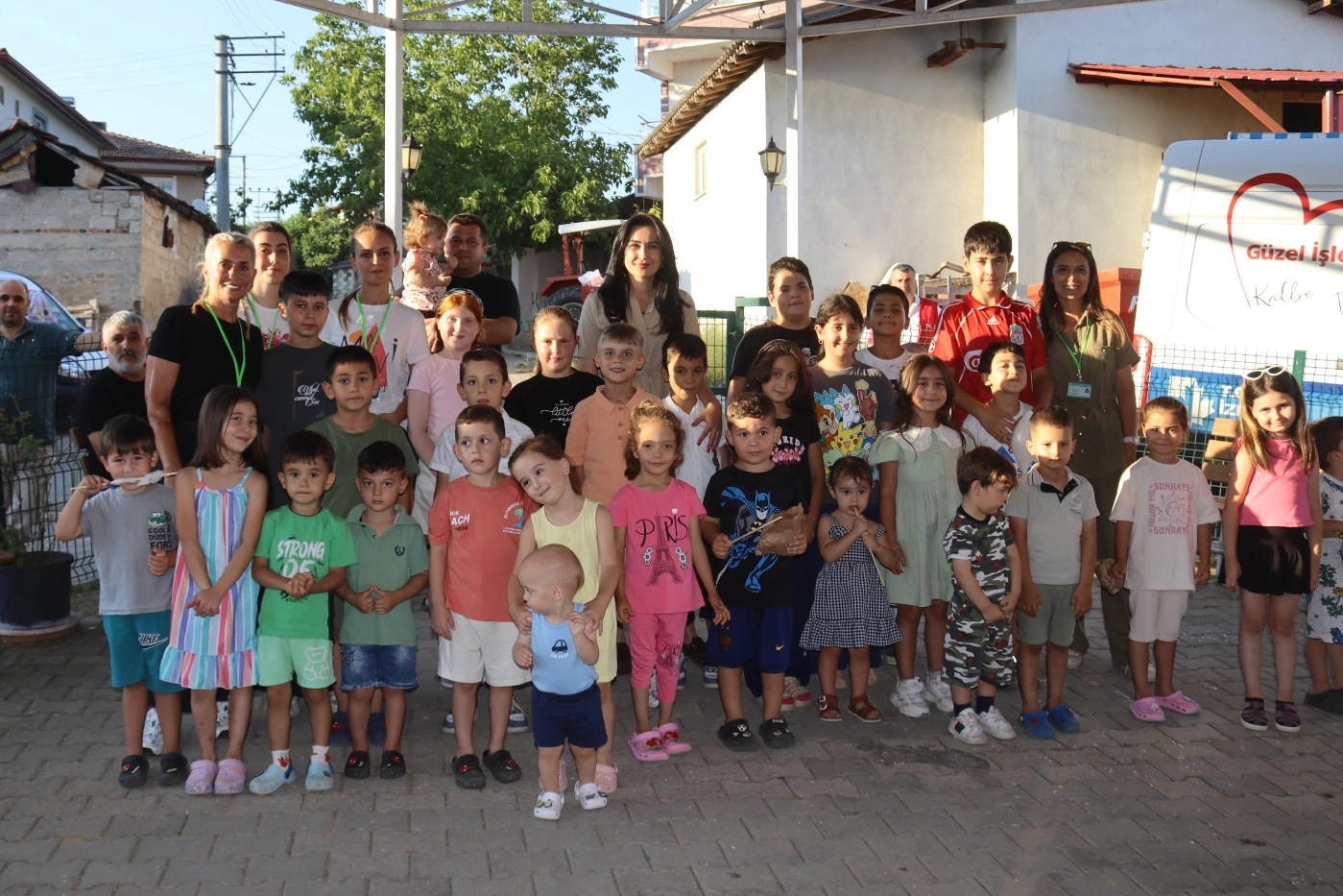 Sepet&ccedil;i&rsquo;de 'K&ouml;yde Şenlik Var' ile &ccedil;ocuklar eğlendi