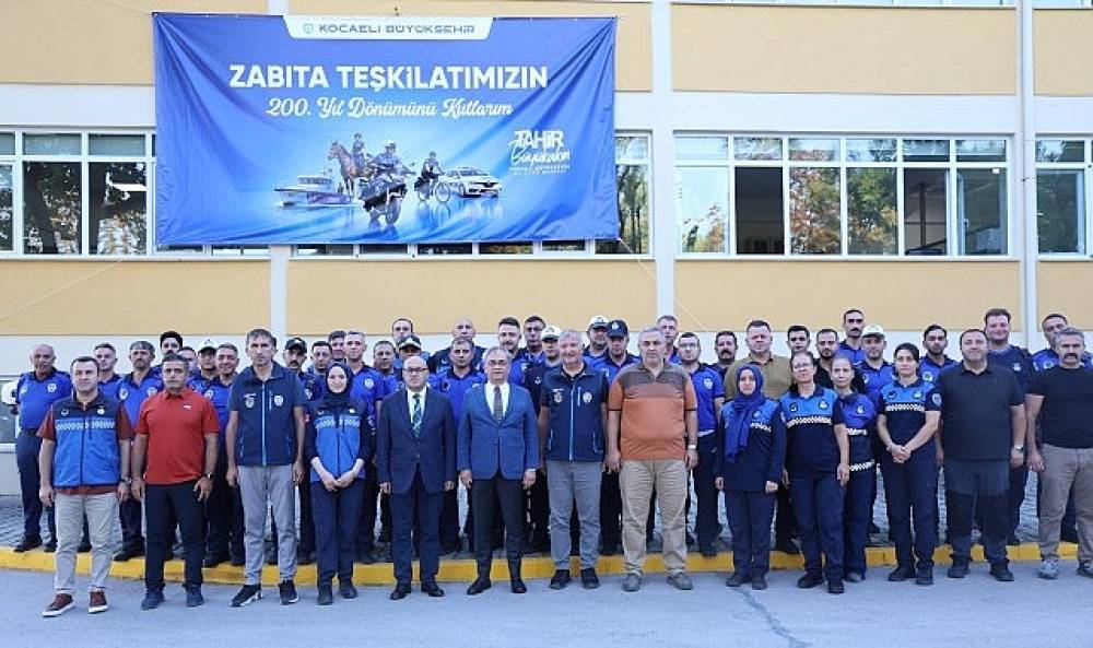Hayri Bara&ccedil;lı'dan zabıtaya 200. yıl ziyareti