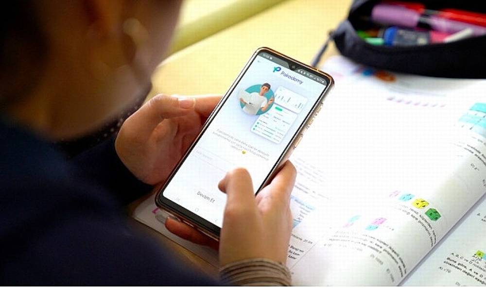 Aliağa Belediyesi'nden Üniversiteye Hazırlanan Gençlere Büyük Destek