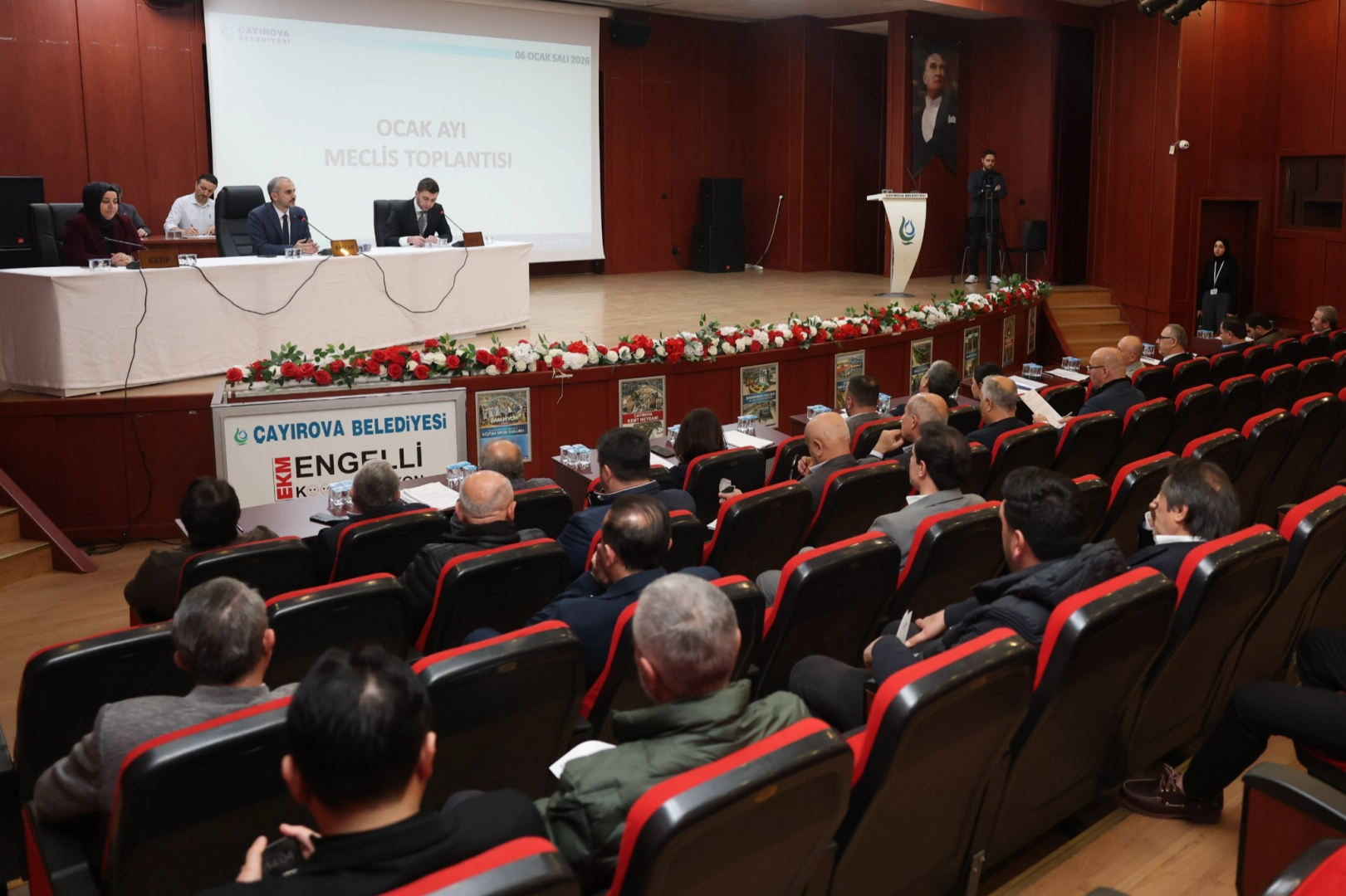 Kocaeli &Ccedil;ayırova&rsquo;da yeni yılın ilk meclisi ger&ccedil;ekleşti