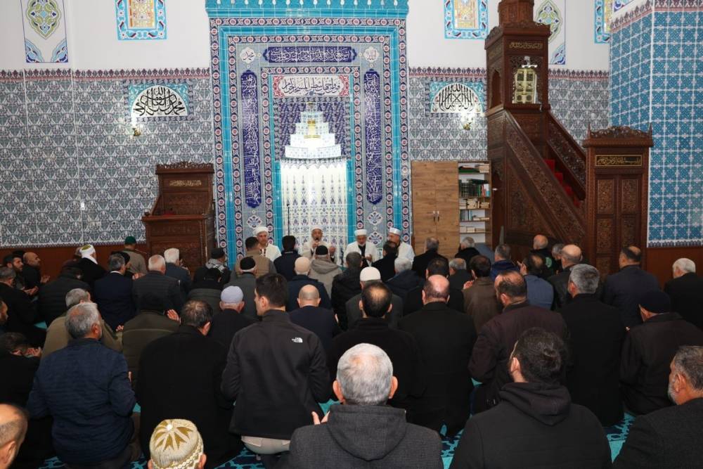 Mevlid-i Şerif ile deprem şehitleri anıldı 