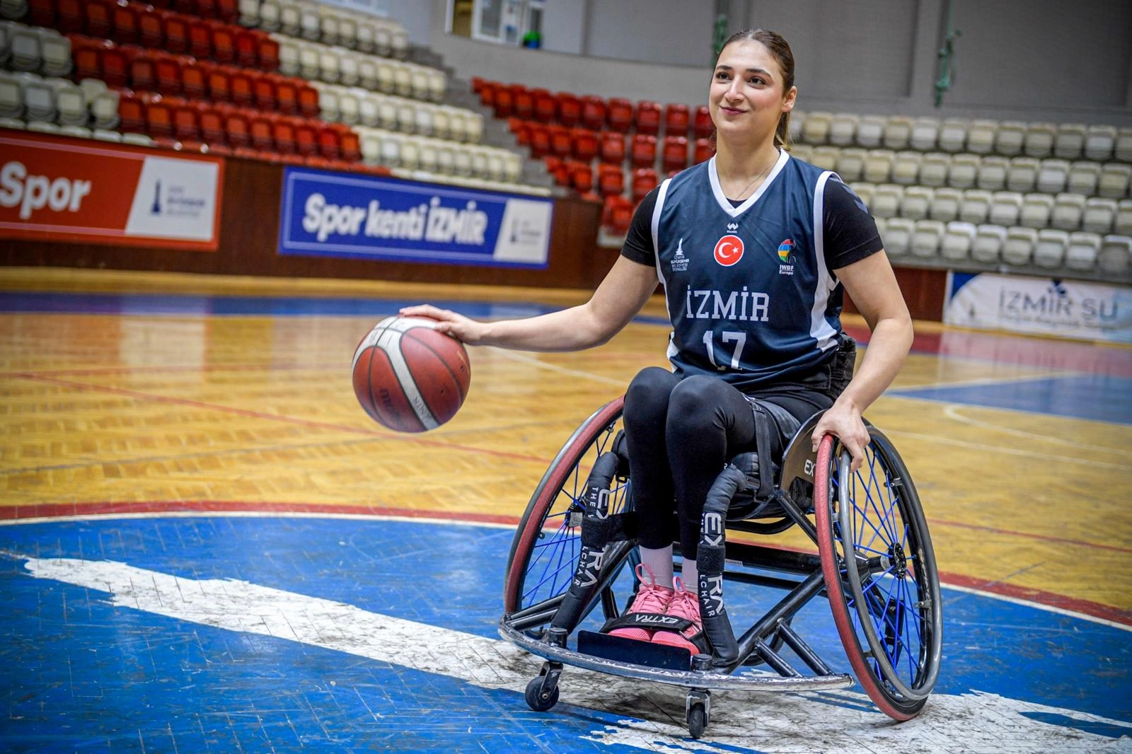 Medine Alper: &ldquo;Yeniden yaşamayı se&ccedil;tim&rdquo;