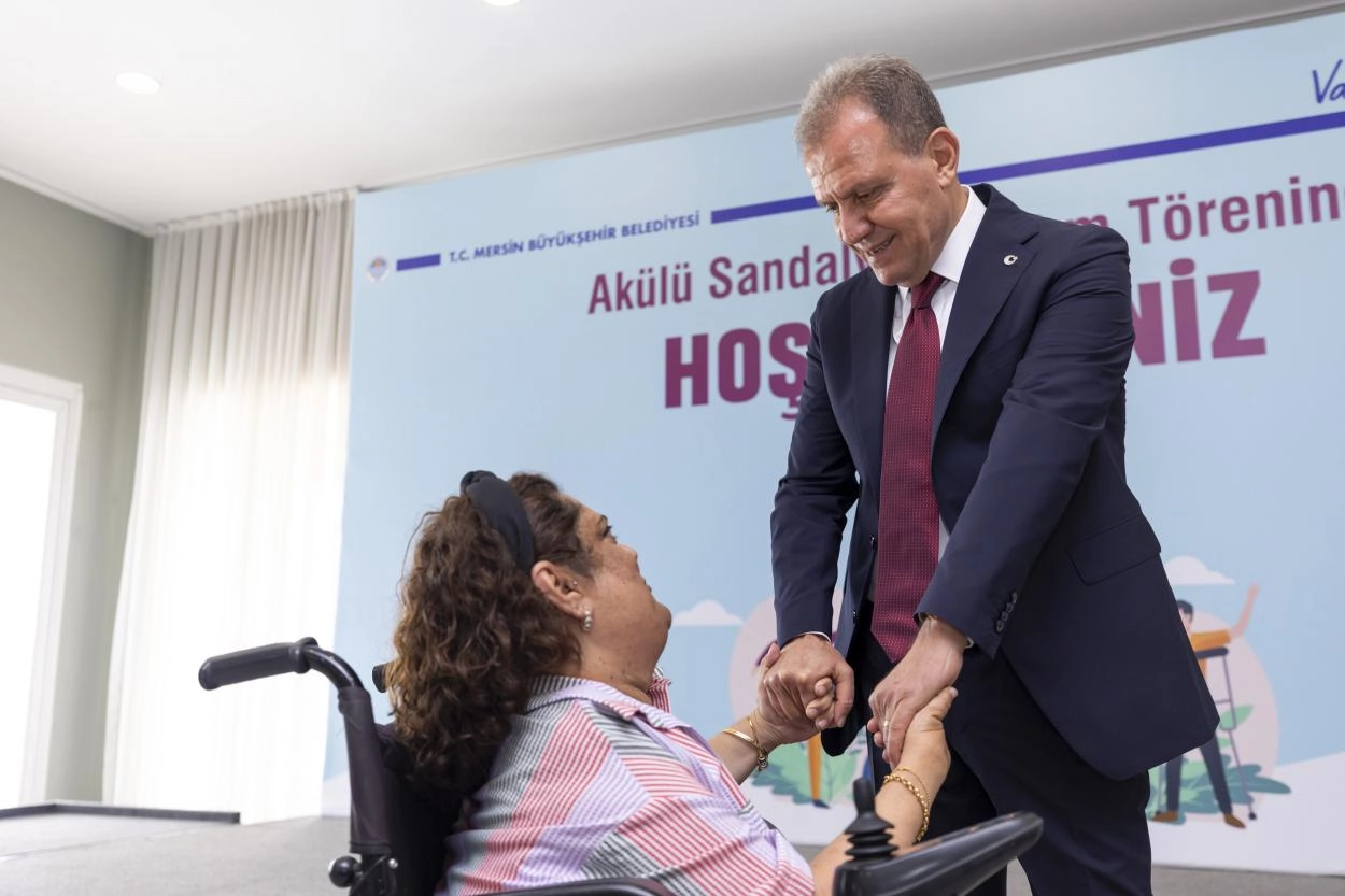 Mersin B&uuml;y&uuml;kşehir&rsquo;in hizmetleri engel tanımıyor