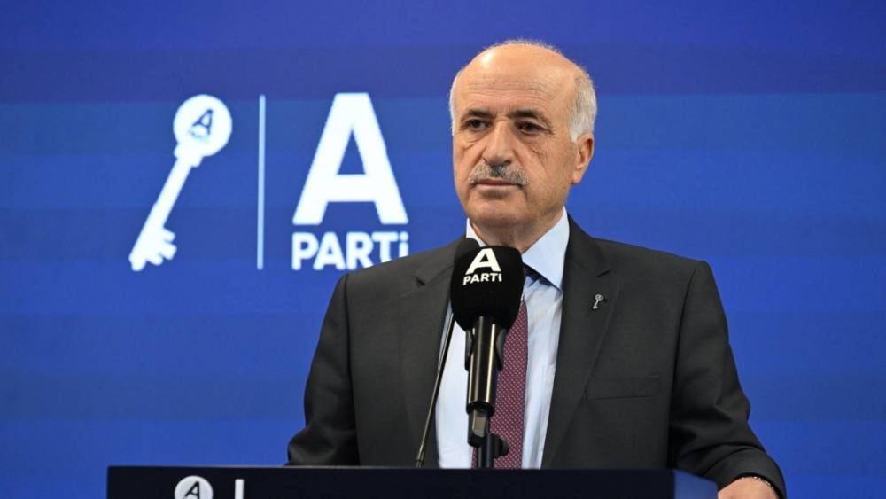 Fuat Ge&ccedil;en&rsquo;den İsrail&rsquo;e sert tepki: &lsquo;İnsanlık dışı kararlar kabul edilemez&rsquo; 