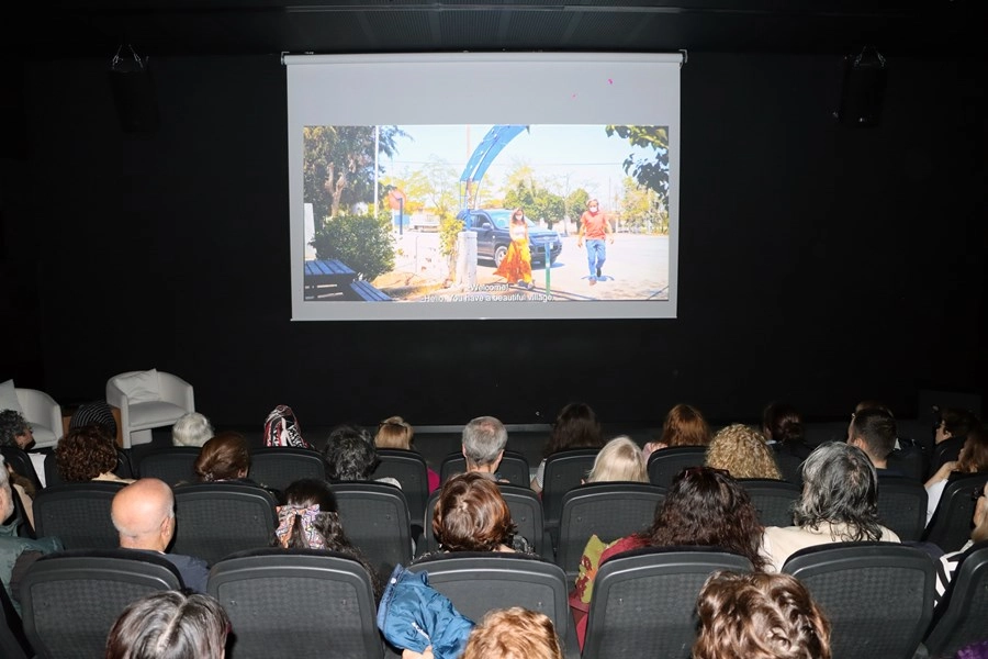 İstanbul Maltepe&rsquo;de 'Narperi&rsquo;nin Bileziği' g&ouml;sterildi