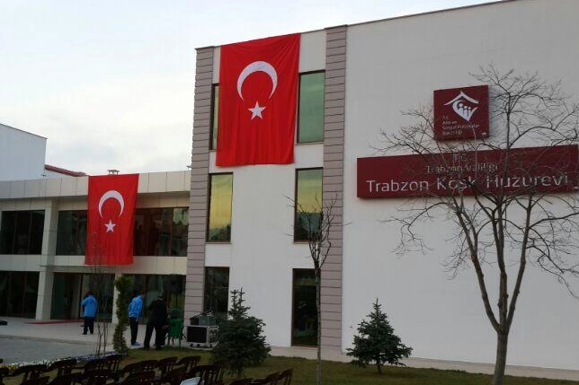 Huzurevlerine 81 ilde standart ve b&uuml;t&uuml;nc&uuml;l bakım modeli
