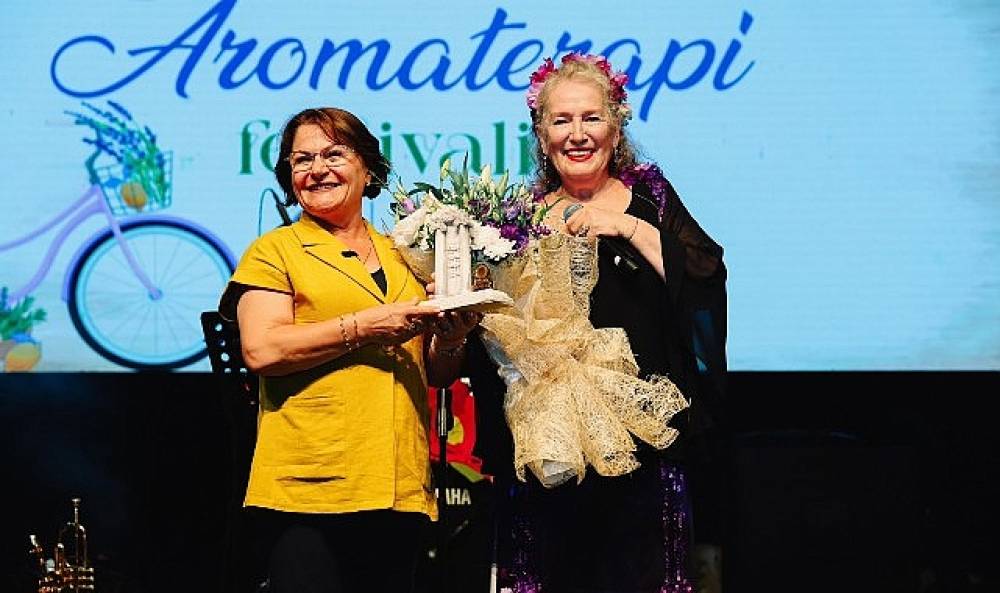 Didim'de Lavanta & Aromaterapi Festivali Muhteşem Bir Finalle Sona Erdi