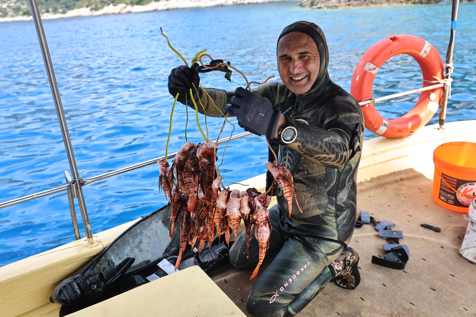 Antalya&rsquo;da Aslan Balığı avlama ve tadım etkinliği d&uuml;zenlendi