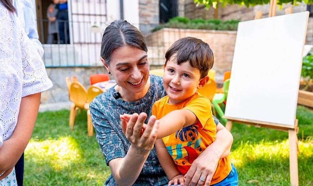&Uuml;sk&uuml;dar'da &Ouml;zel &Ccedil;ocuklar Yaz At&ouml;lyelerinde Sosyalleşmenin ve Paylaşmanın Keyfini Yaşadı