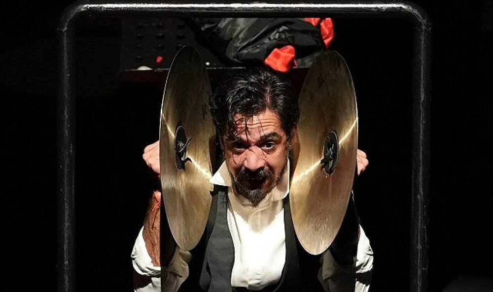 Festivalin 6. g&uuml;n konuğu İstanbul Devlet Tiyatrosu oldu