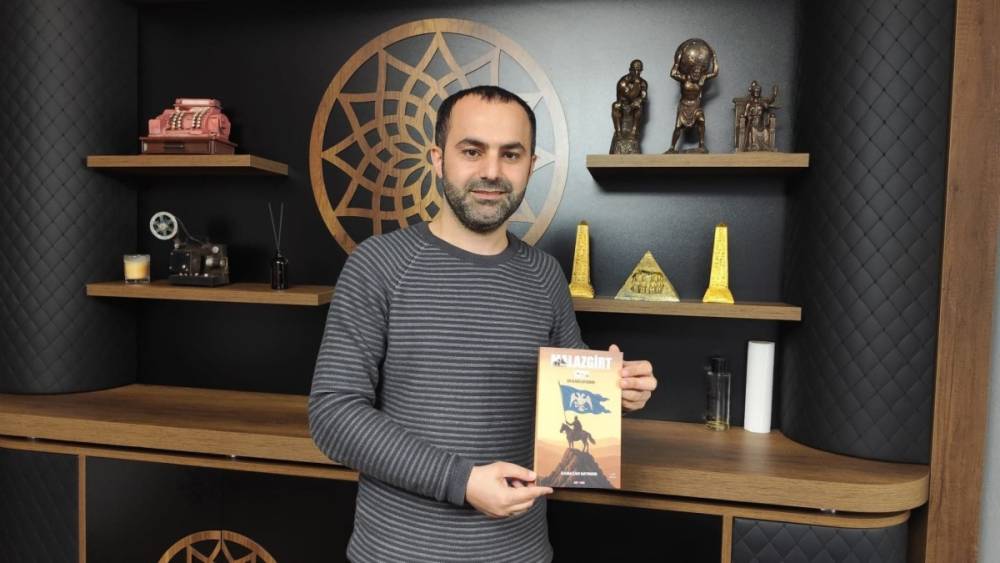 Ramazan Bayındır&rsquo;ın &lsquo;Malazgirt 1071&rsquo; romanı yayımlandı 