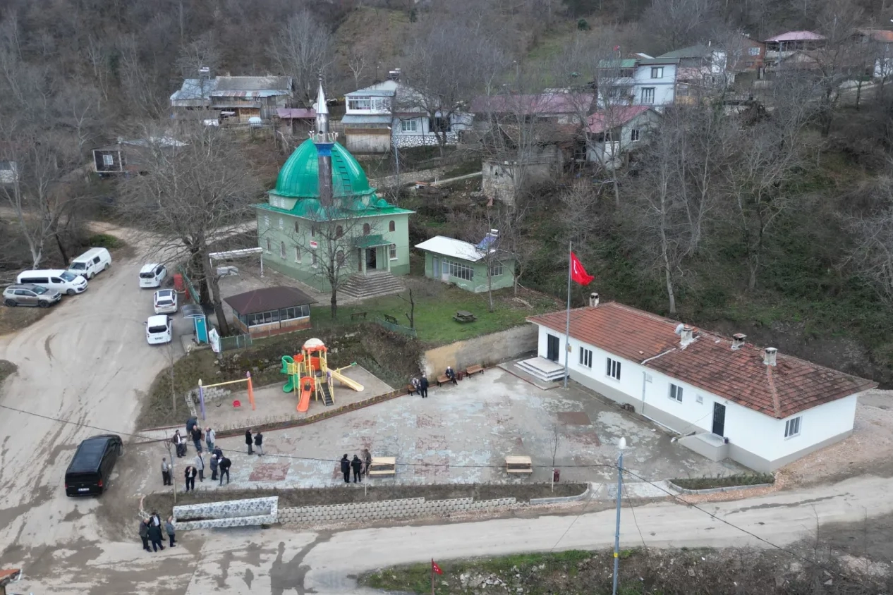 Bursa İneg&ouml;l'de İclaliye'ye meydan d&uuml;zenlemesi