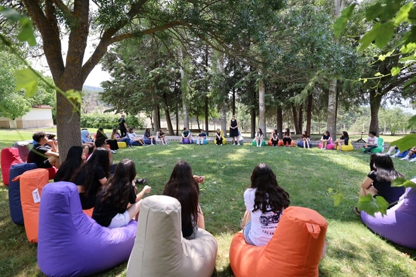 Denizlili gen&ccedil;ler B&uuml;y&uuml;kşehir&rsquo;in yaz kampında buluştu