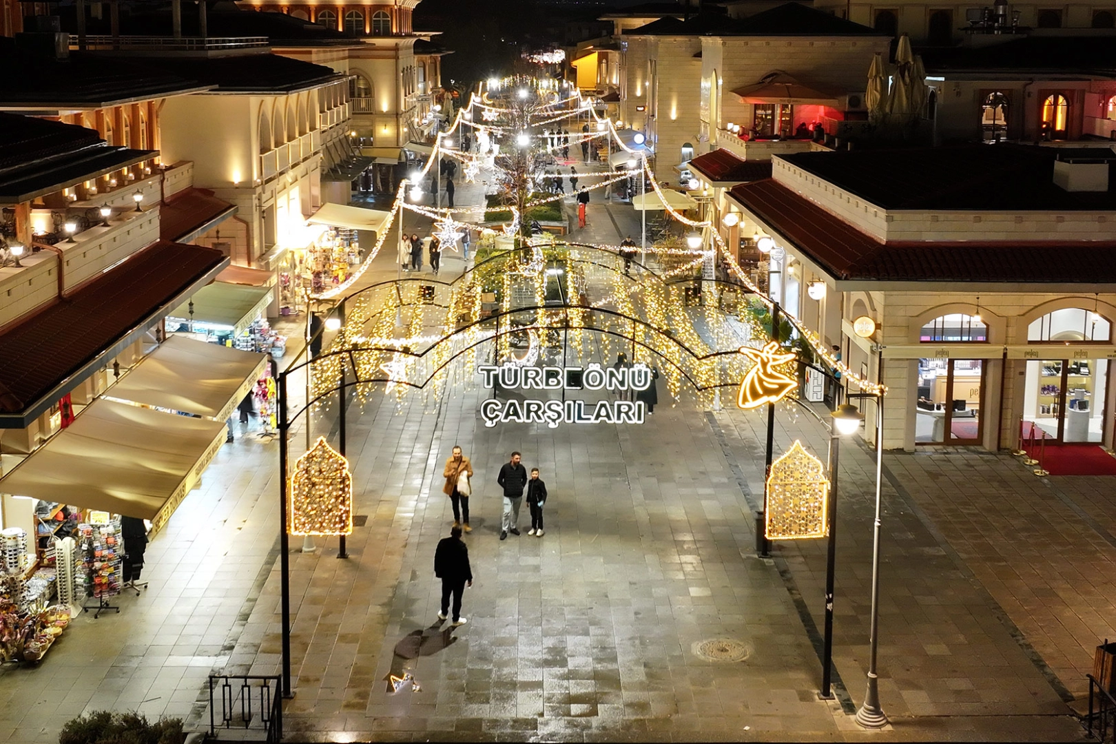 Konya'da Şeb-i Arus Haftası ışıl ışıl