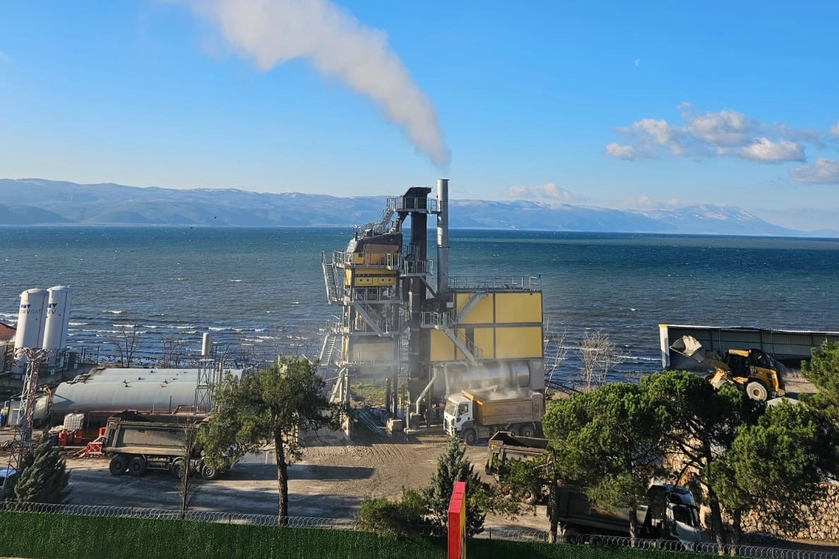 İYİ Parti&rsquo;den İznik G&ouml;l&uuml; tepkisi! Bu bir &ccedil;evre ve halk sağlığı skandalıdır