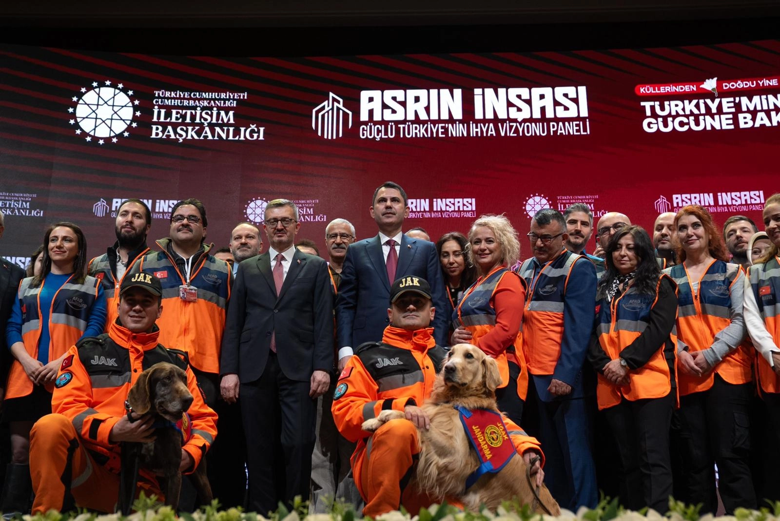 İletişim'den 'Asrın İnşası G&uuml;&ccedil;l&uuml; T&uuml;rkiye&rsquo;nin İhya Vizyonu' paneli