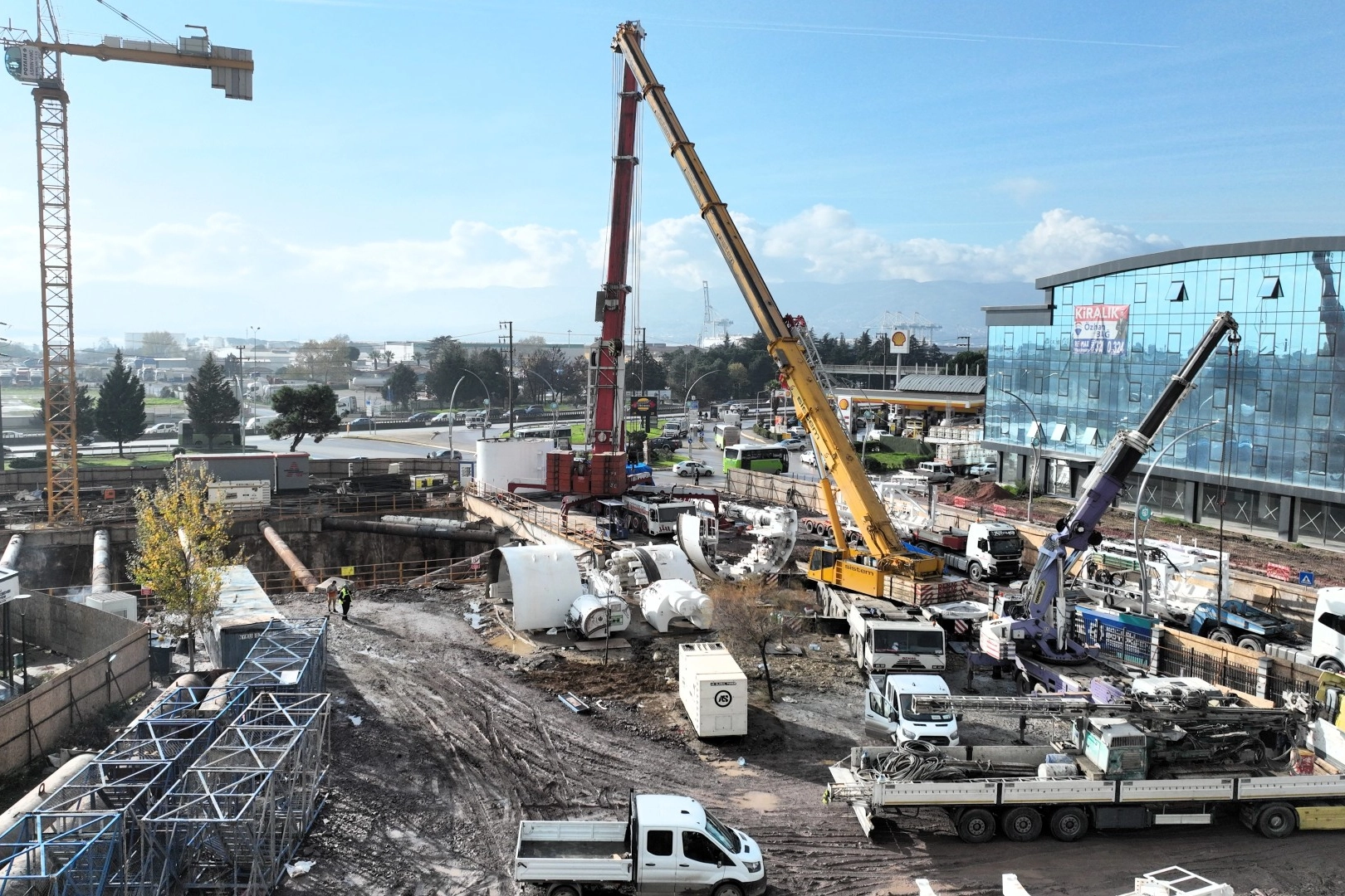 K&ouml;rfezray&rsquo;da 5 TBM hedefe doğru ilerliyor