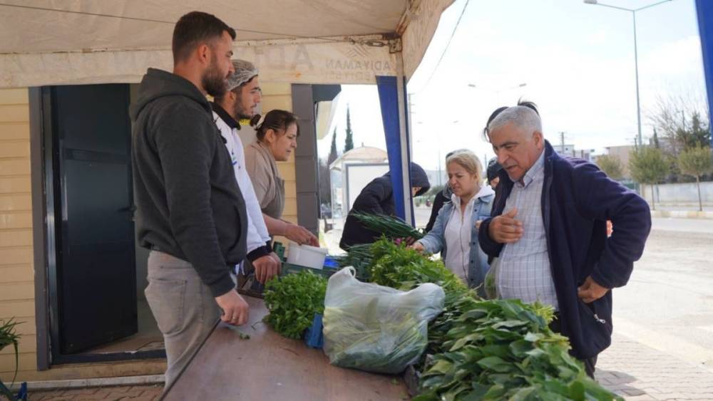 Adıyaman Belediyesi&rsquo;nden &lsquo;taze sebze&rsquo; satışı  - Videolu Haber