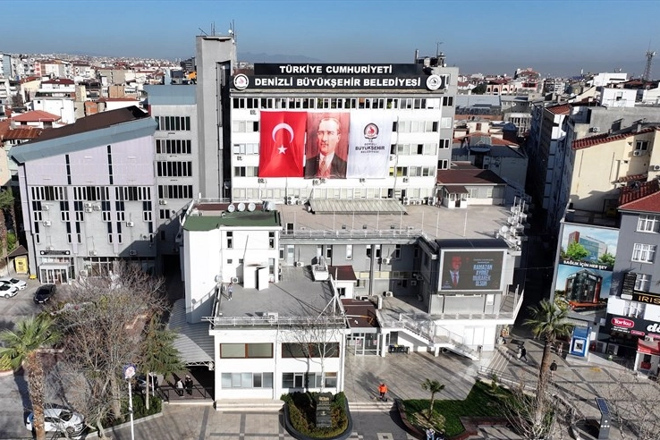 Denizli'de yeni doğum yapan annelere 9 bin TL&rsquo;lik destek