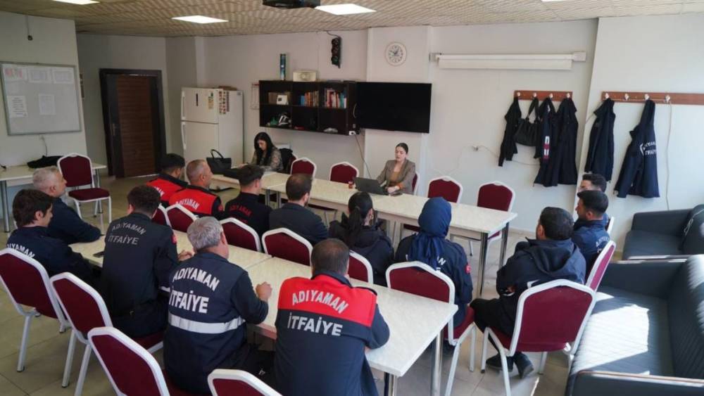 Adıyaman Belediyesi&rsquo;nden itfaiye personeline hizmet i&ccedil;i İSG eğitimi  - Videolu Haber