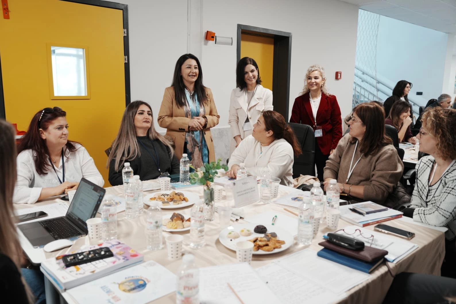 Aileyi merkeze alan &ccedil;alıştay Karşıyaka&rsquo;da ger&ccedil;ekleştirildi