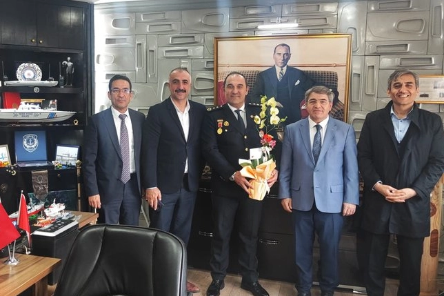 Mudanya&rsquo;da eğitimcilerden 'emniyet'e nezaket