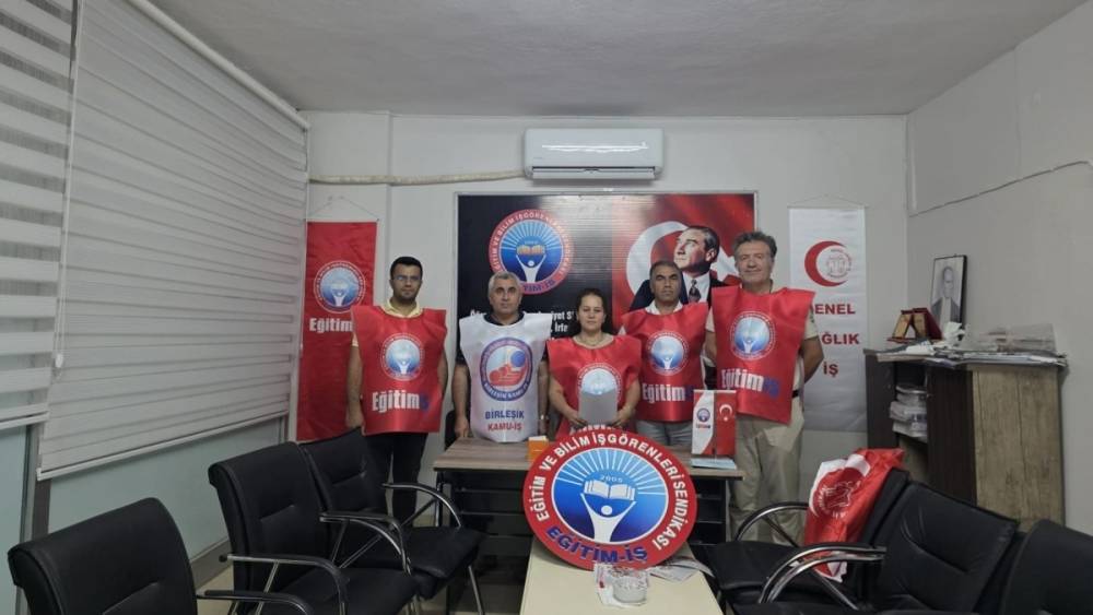 Eğitim-İş Adıyaman Şubesi'nden Besni'deki banka promosyon tekliflerine tepki 