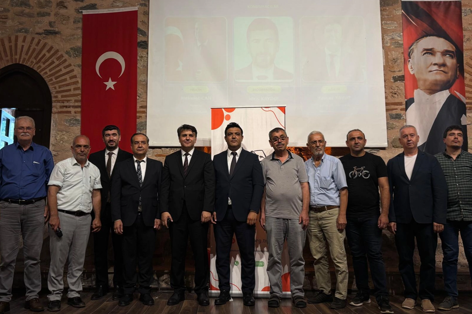 DEKAV&rsquo;dan gen&ccedil;lere hukuk ve kariyer buluşması
