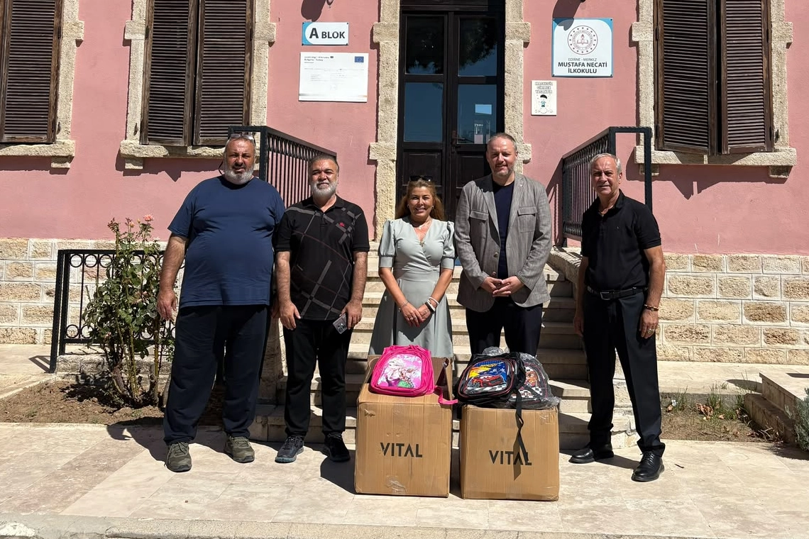MHP Edirne&rsquo;den 500 &ouml;ğrenciye eğitim desteği
