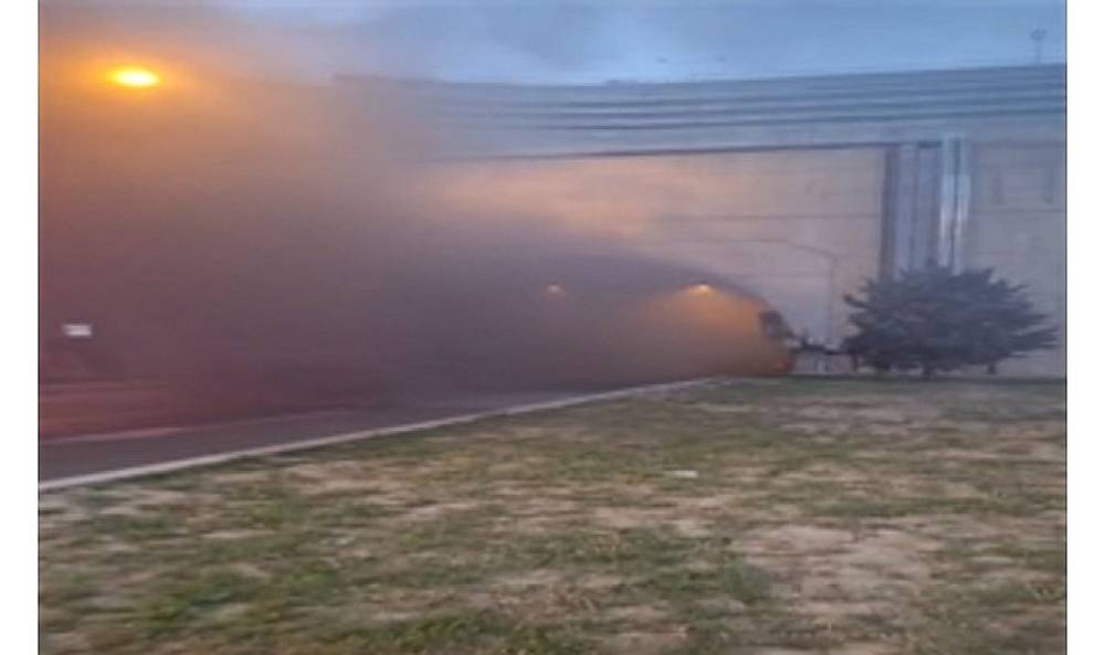 Konak Tünelleri'ndeki araç yangınına itfaiyeden hızlı müdahale