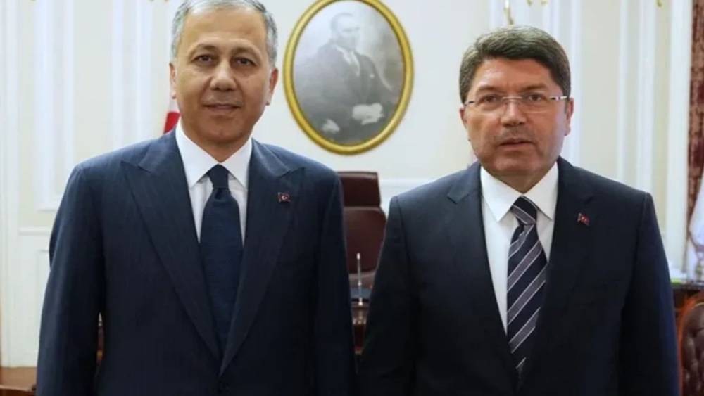 Kabine&rsquo;de kritik değişiklik: Erdoğan imzaladı, iki bakan g&ouml;revden alındı 