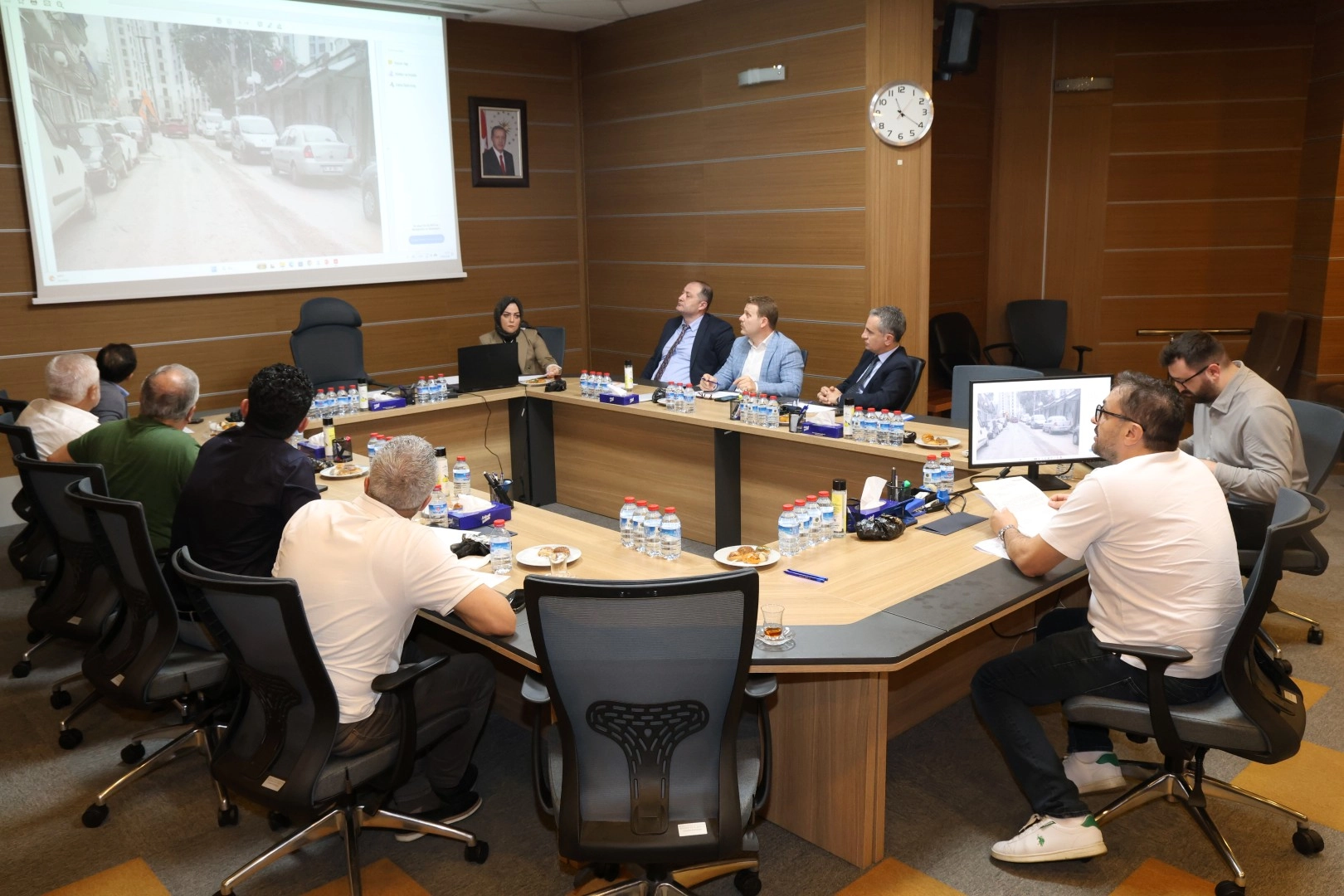 Kocaeli enc&uuml;meninden 88 şof&ouml;r ve 23 markete 411 bin TL ceza