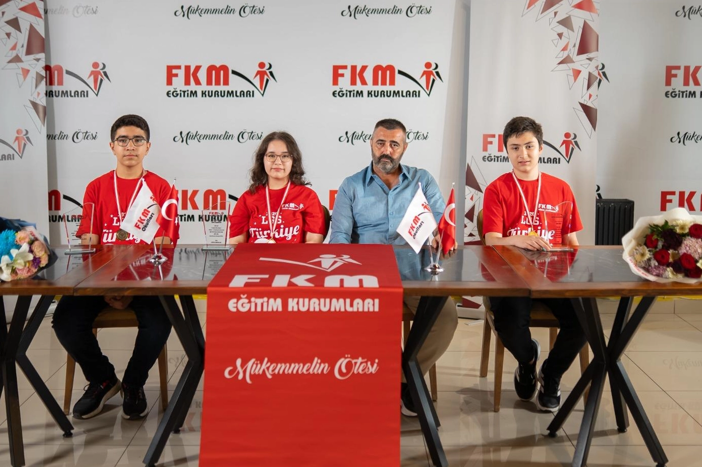 FKM Eğitim Kurumları, 3 T&uuml;rkiye birincisi &ccedil;ıkardı