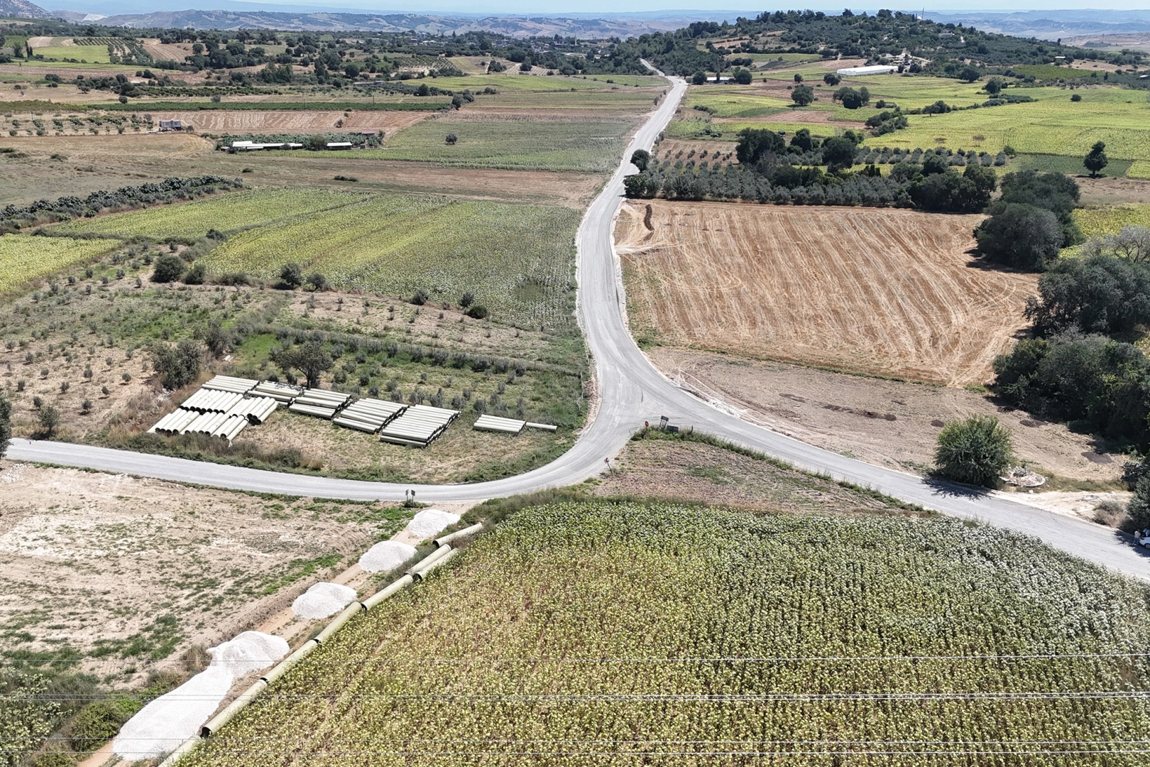 Mersin&rsquo;de kırsal yollarda 21 kilometrelik asfalt &ccedil;alışması