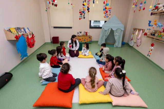 Mersin&rsquo;de &ccedil;ocuk kamp&uuml;s&uuml; at&ouml;lyelerine yoğun ilgi