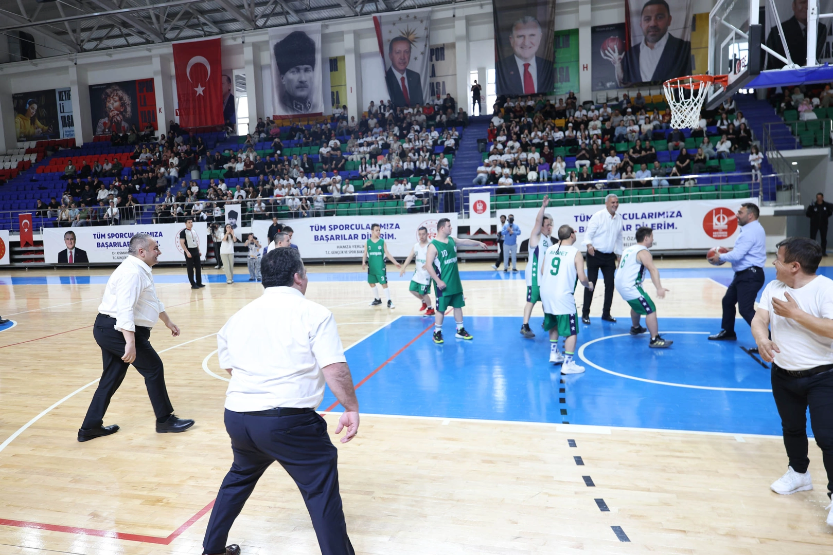 Ke&ccedil;i&ouml;ren'de engelsiz spor hamlesi