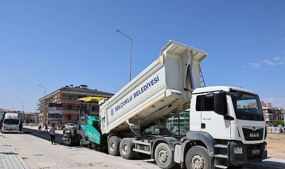 Sel&ccedil;uklu'da Asfalt Sezonu Başladı
