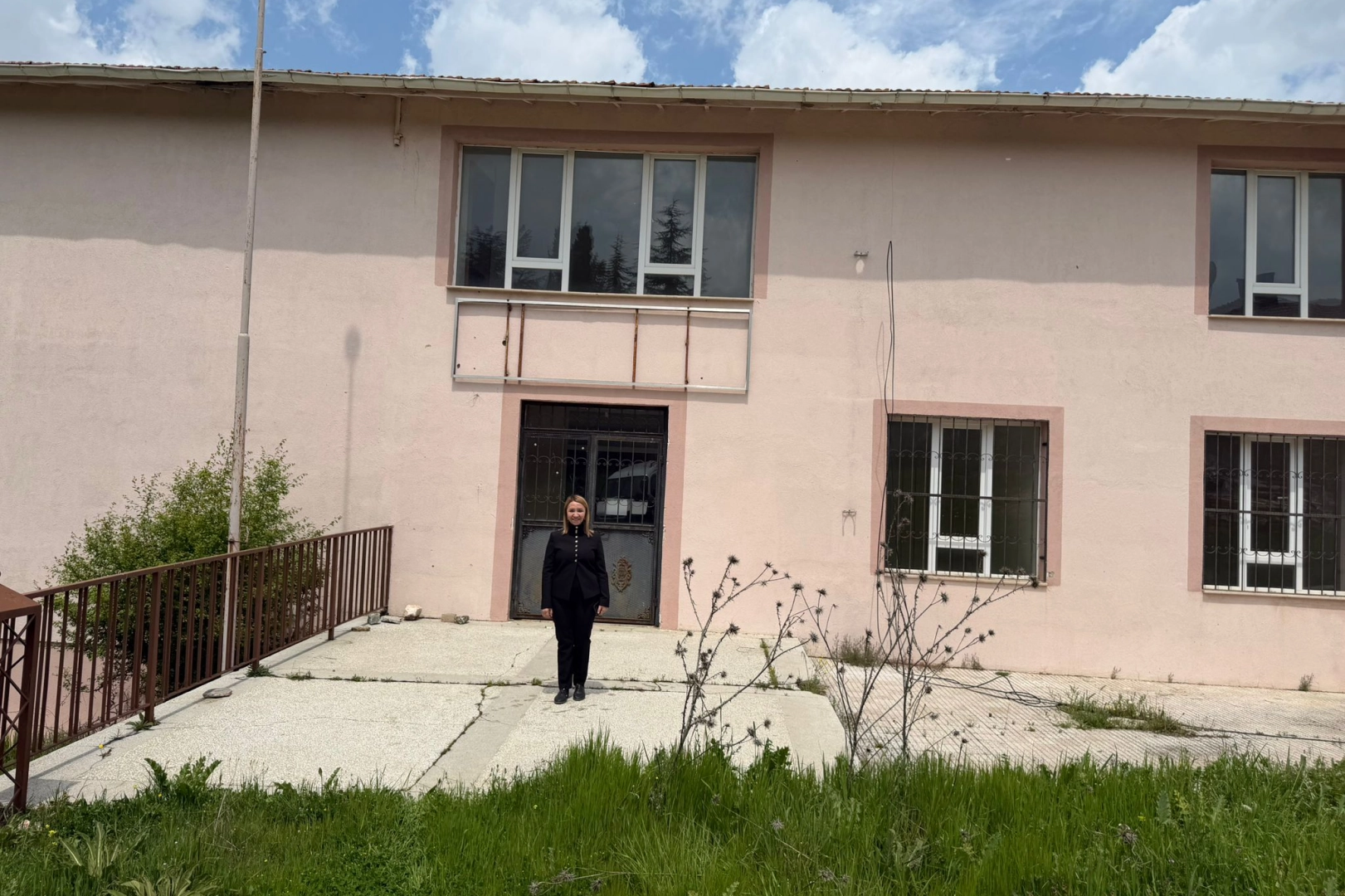 Bilecik&rsquo;te eski okul binası Mahalle Konağı oluyor